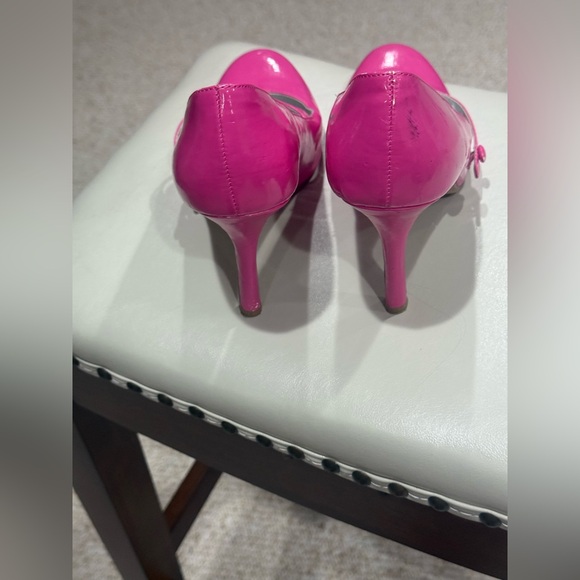 Pulse Heels - Picture 4 of 7